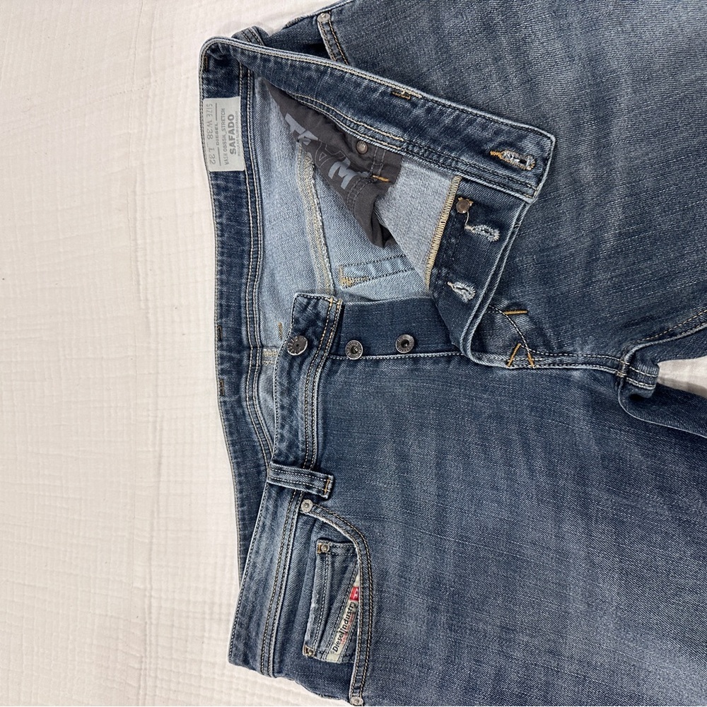 Diesel Men's Indigo Straight Jeans - Picture 4 of 4
